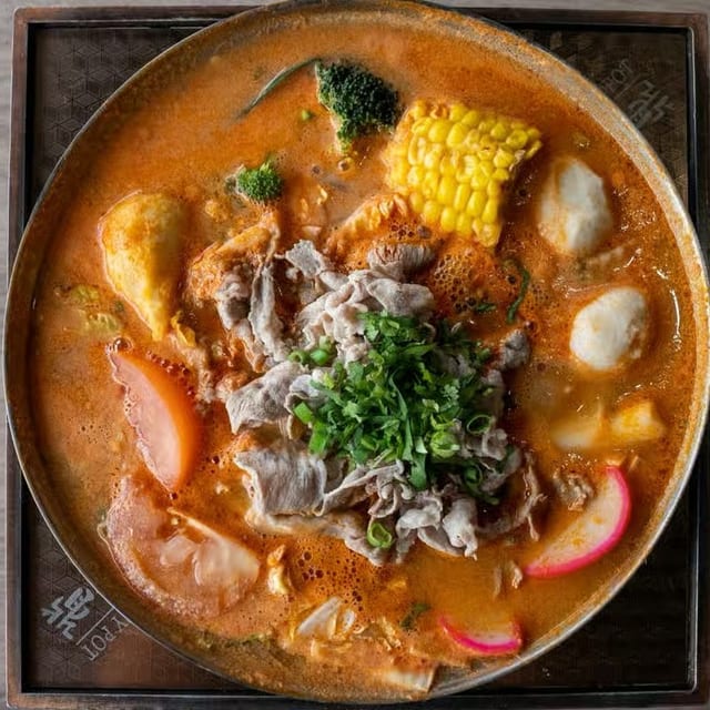 Thai Mato Hot Soup / 番茄冬阴功鍋.
