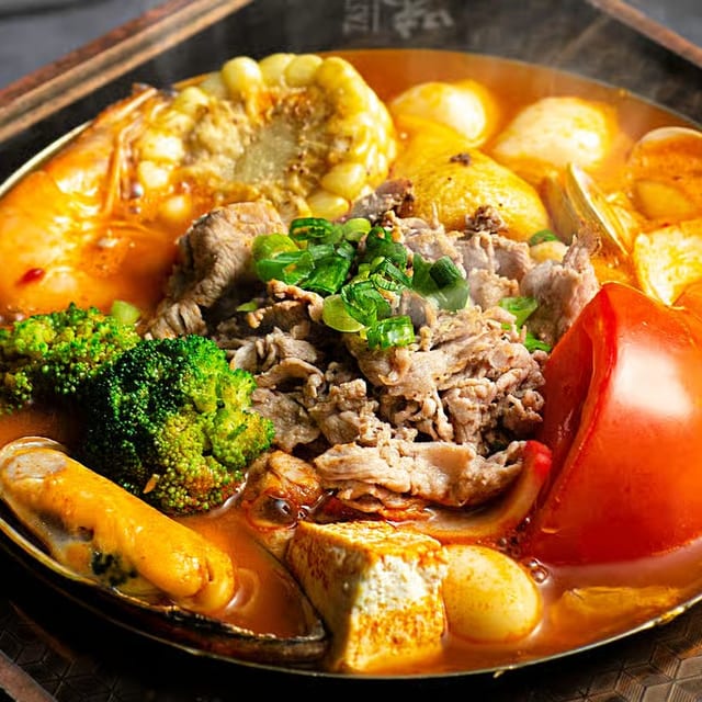 Tomato Flavor Hot Soup / 番茄鍋.
